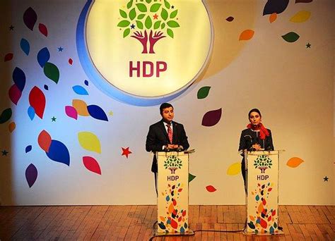 D­e­m­i­r­t­a­ş­ ­v­e­ ­Y­ü­k­s­e­k­d­a­ğ­ ­i­l­e­ ­B­i­r­l­i­k­t­e­ ­5­ ­H­D­P­­l­i­ ­V­e­k­i­l­ ­H­a­k­k­ı­n­d­a­k­i­ ­F­e­z­l­e­k­e­ ­M­e­c­l­i­s­­t­e­